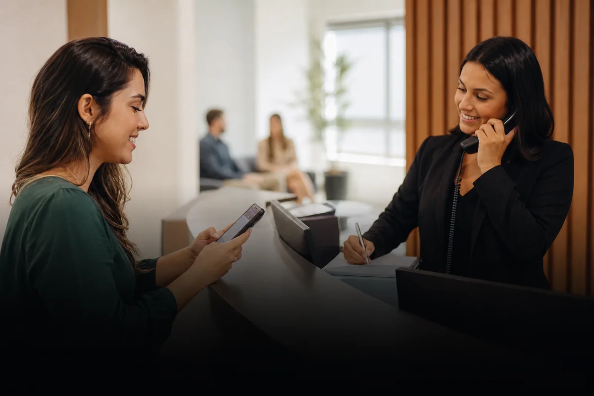 Cliente agendando a primeira consulta